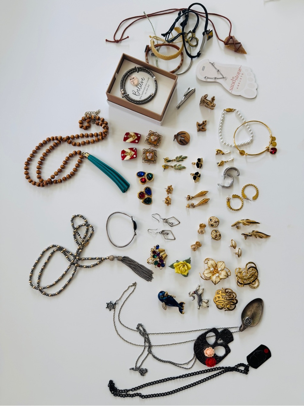 Jewelry Bundle / Vintage Modern Silver Costume Mixed Lot 41 Pieces